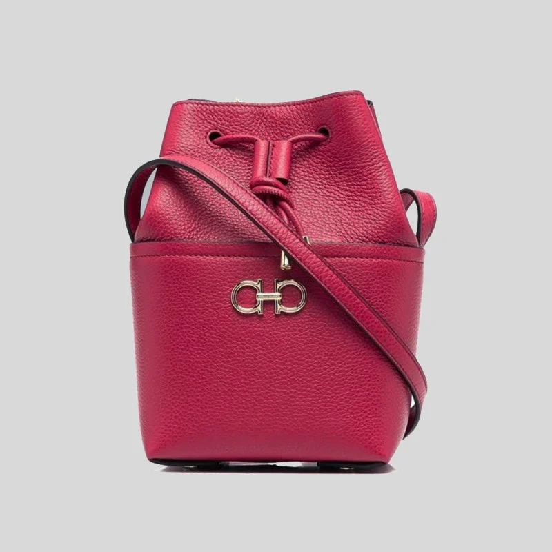 Salvatore Ferragamo Women's Mini Bucket In Calf Leather Bag Ribes RS-0755119